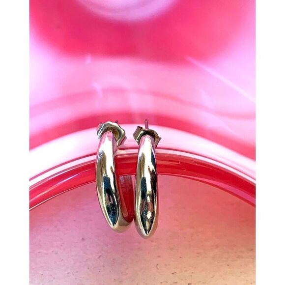 Contemporary Asymmetric Open Hoop Earrings, in Silver, Unmarked - Picture 2 of 4